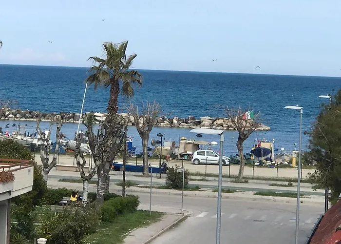 Apartman Lancette 2 *